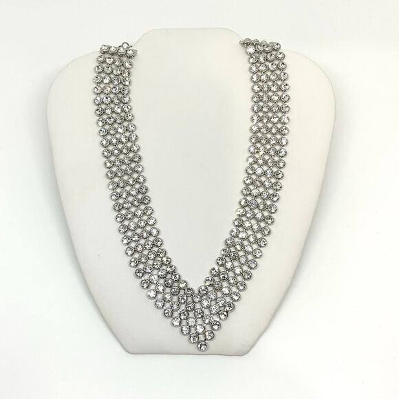 Austrian Crystal-Fashion Necklace in Silver Tone (20-22”) - Picture 2 of 4
